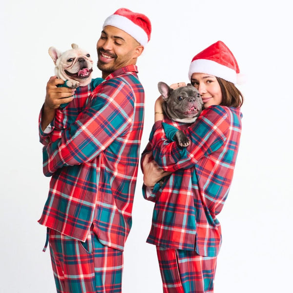 Pijama para perro: cuadros verdes y rojos