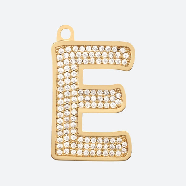 Etiqueta de joyería con letra inicial - E