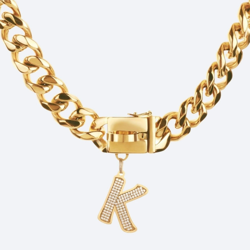Etiqueta de joyería con letra inicial - K